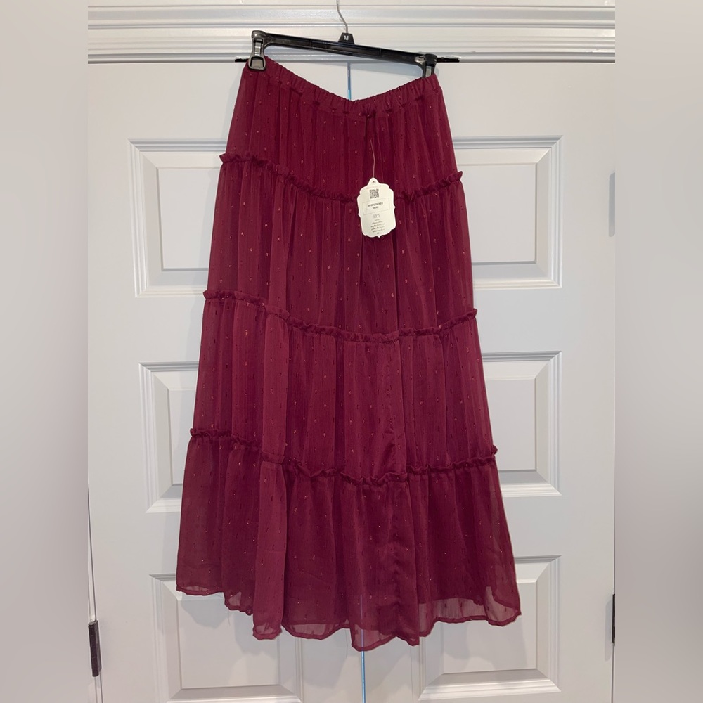 Altar’d State midi skirt. Maroon. Never worn NTW.